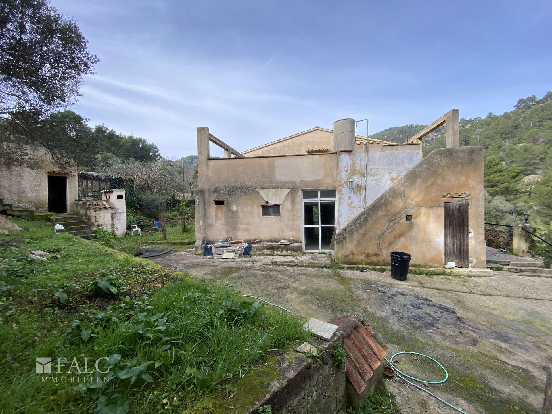 Mancor de Valle Hof- Fassade 